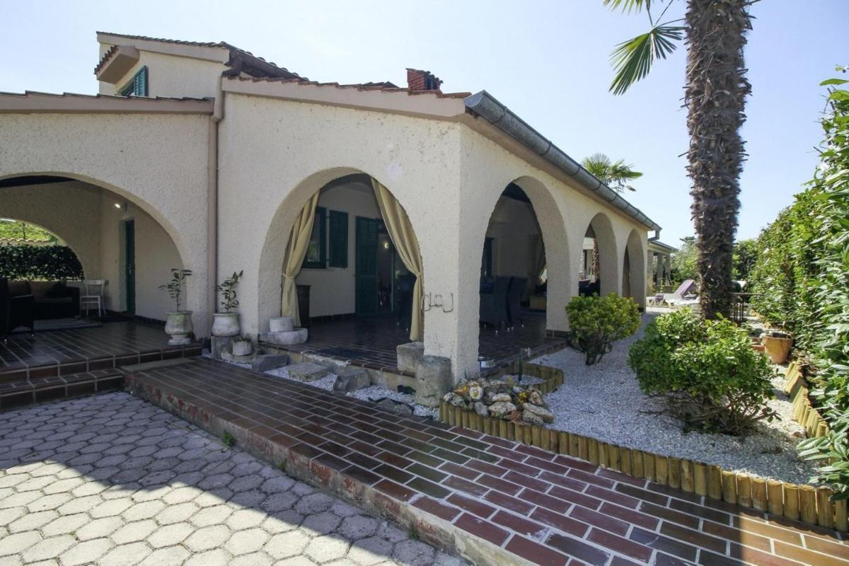 Casa Parenzana In Porec - Haus Fuer 7-9 Personen 外观 照片